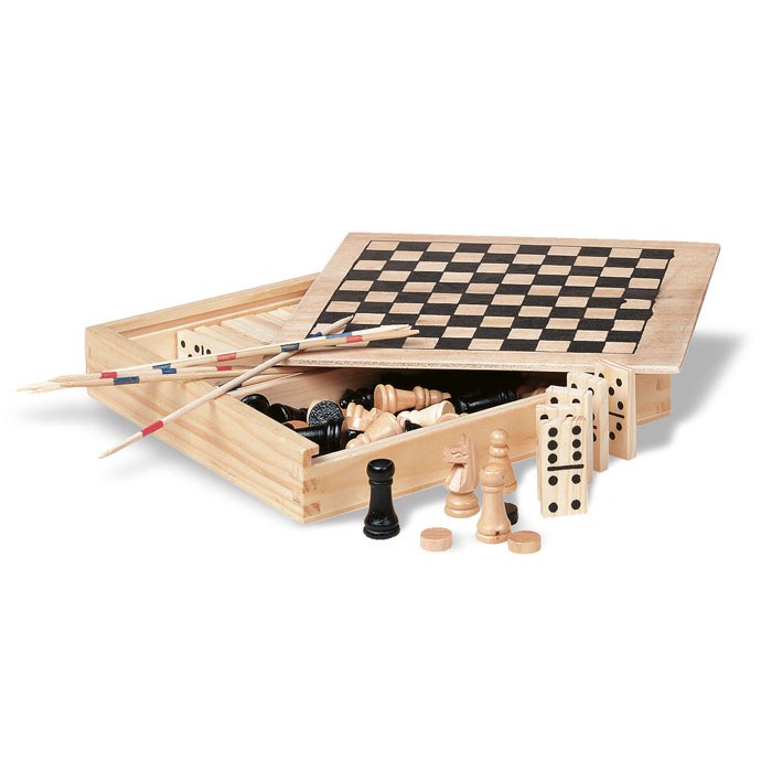 4 juegos en caja de madera, madera